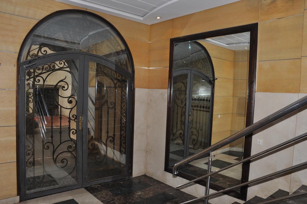 Val Fleuri Apartment With Balcony, Casablanca Exterior foto